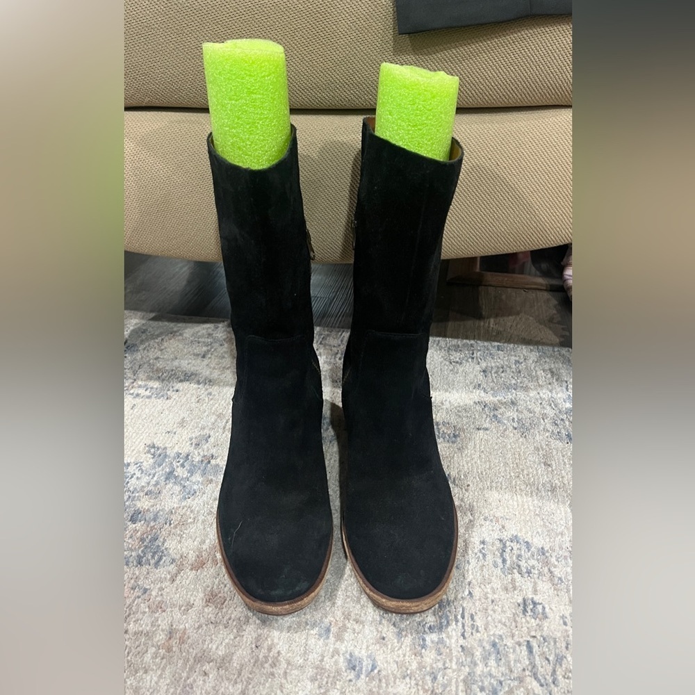 Korks Ease Women's Black Suede Boots